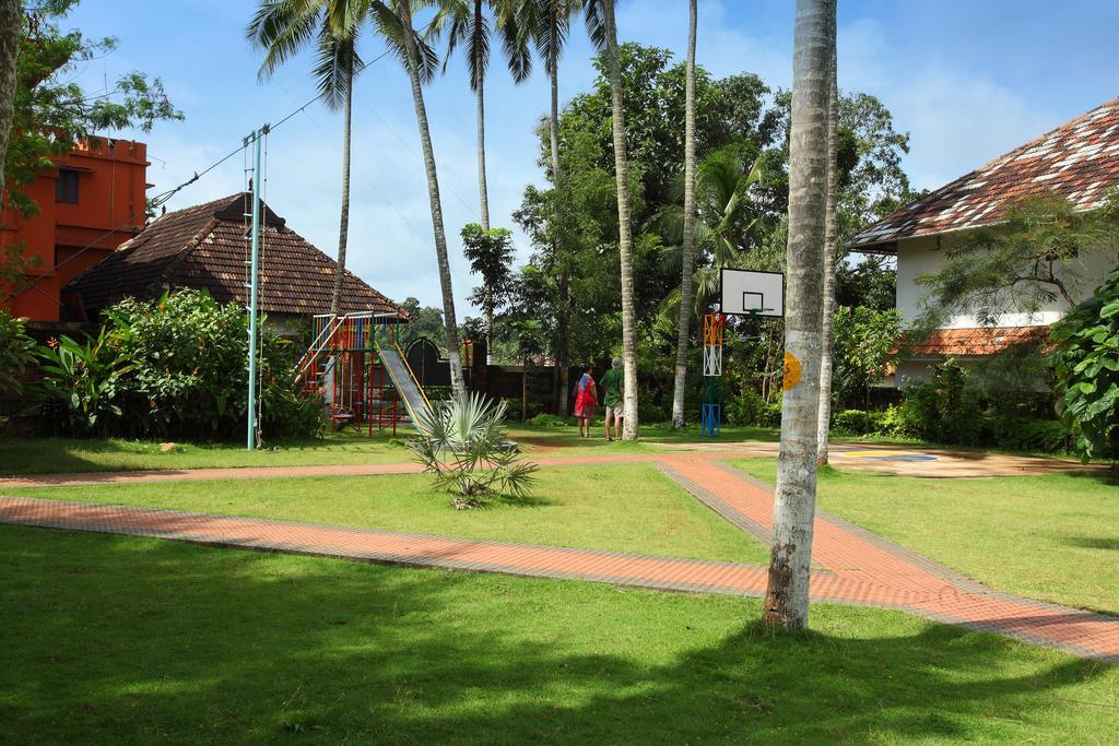 सहारा The River Retreat Heritage Ayurvedic