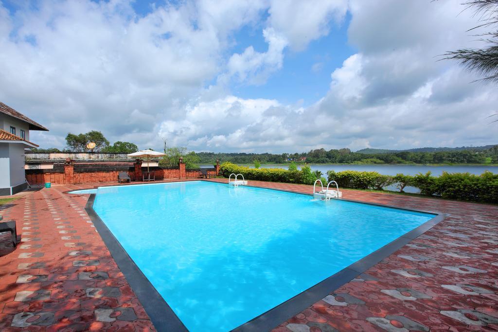 सहारा The River Retreat Heritage Ayurvedic Shoranur