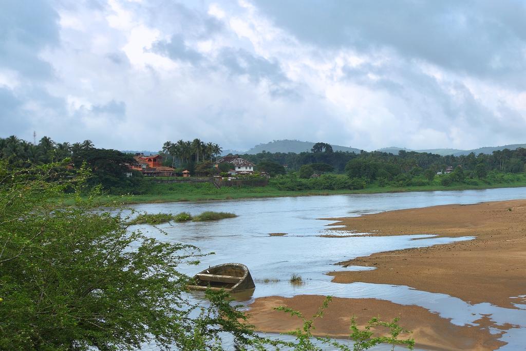 सहारा The River Retreat Heritage Ayurvedic